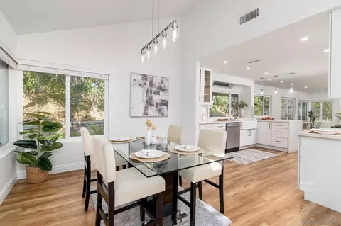Dining - 534 Shanas, Encinitas, CA 92024 photo 2 of 3
