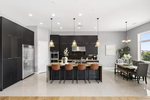 11753 Big Canyon Ln, San Diego, CA 92131