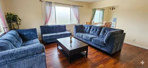 Living - 727 N Main Ave, Fallbrook, CA 92028 photo 1 of 2