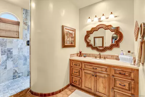Bath - 584 S Grade, Alpine, CA 91901 photo 2 of 3