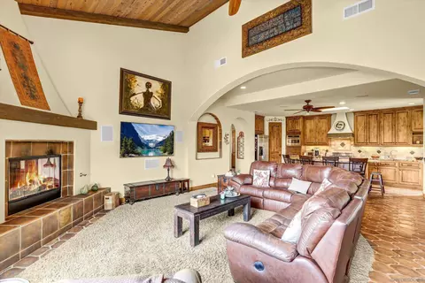 Living - 584 S Grade, Alpine, CA 91901 photo 4 of 4