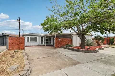 Exterior - 1097 Wayside Ave, El Cajon, CA 92021 photo 2 of 6