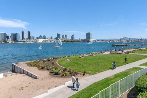 View/Area - 1099 1st #211, Coronado, CA 92118 photo 5 of 10