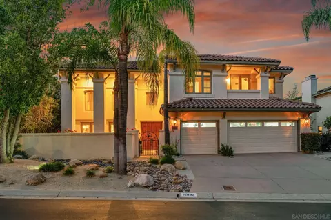 15992 S Woodson Dr, Ramona, CA 92065