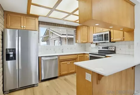 Kitchen - 487 Mountain Vw, El Cajon, CA 92021 photo 1 of 2
