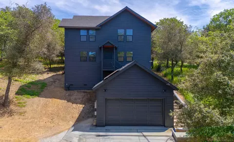 2207 Sleepy Holw, Julian, CA 92036