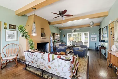 Living - 425 S Horne St, Oceanside, CA 92054 photo 5 of 6
