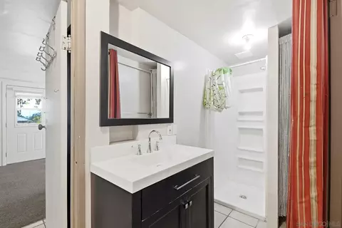 Bath - 425 S Horne St, Oceanside, CA 92054 photo 3 of 5