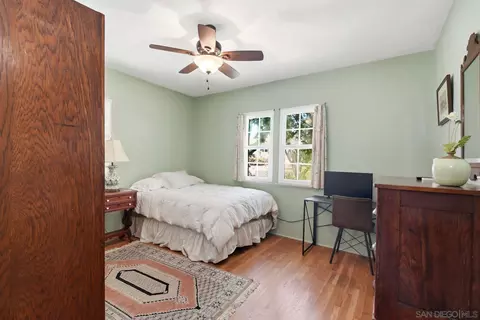 Bedroom - 425 S Horne St, Oceanside, CA 92054 photo 3 of 8