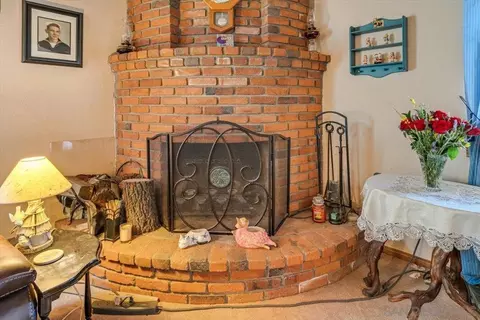 Living - 951 Beverly, Vista, CA 92084 photo 5 of 5