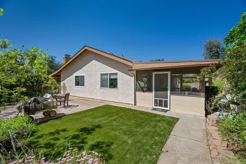 Exterior - 951 Beverly, Vista, CA 92084 photo 5 of 14