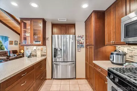 Kitchen - 951 Beverly, Vista, CA 92084 photo 2 of 4