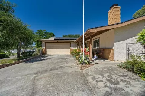 Exterior - 951 Beverly, Vista, CA 92084 photo 2 of 14