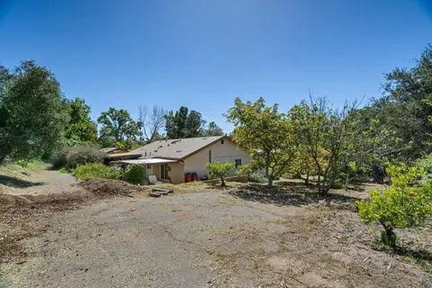 Exterior - 951 Beverly, Vista, CA 92084 photo 10 of 14