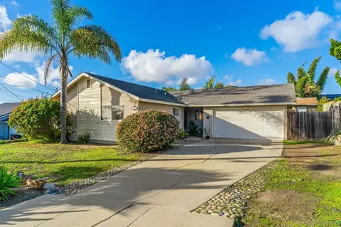 926 Nolbey St, Cardiff By The Sea, CA 92007