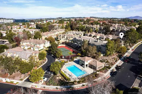 3696 Ruette De Vl, San Diego, CA 92130