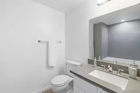 Bath - 6 Taquitz, Irvine, CA 92602 photo 4 of 5