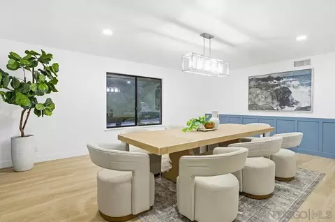 Dining - 3725 Via Cielo Azul, Alpine, CA 91901 photo 3 of 3
