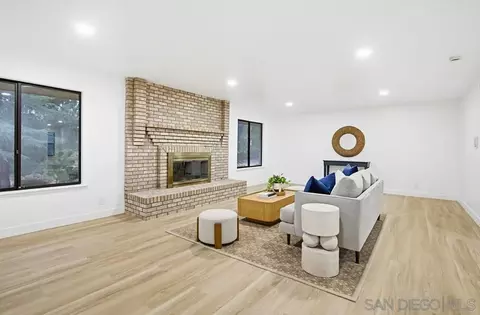 Living - 3725 Via Cielo Azul, Alpine, CA 91901 photo 5 of 5