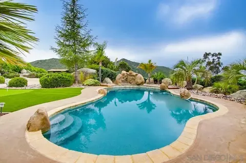 Exterior - 3725 Via Cielo Azul, Alpine, CA 91901 photo 6 of 17