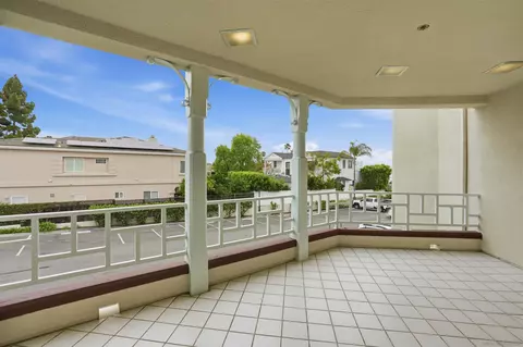 Exterior - 1099 1st St #223, Coronado, CA 92118 photo 3 of 6