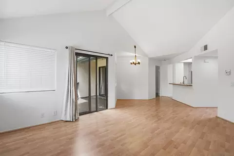 Living - 3039 Brookpine, Spring Valley, CA 91978 photo 4 of 5