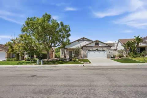 Exterior - 761 Aldea Dr, Oceanside, CA 92057 photo 1 of 6
