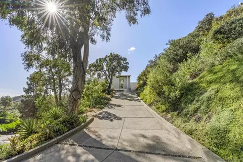 Exterior - 15045 Rancho Real, Del Mar, CA 92014 photo 4 of 12