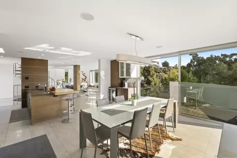 Dining - 15045 Rancho Real, Del Mar, CA 92014 photo 2 of 2