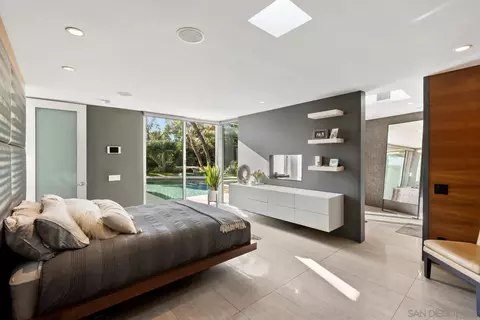 Bedroom - 15045 Rancho Real, Del Mar, CA 92014 photo 2 of 4