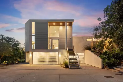 Exterior - 15045 Rancho Real, Del Mar, CA 92014 photo 9 of 12