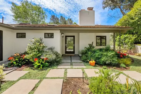 16902 Via De Santa Fe #4, Rancho Santa Fe, CA 92067
