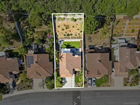 View/Area - 2323 Brookhaven Pass, Vista, CA 92081 photo 1 of 2