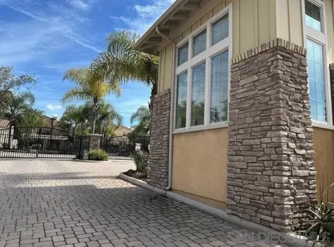 1132 Cherry Tree Ln, Vista, CA 92084 photo 26