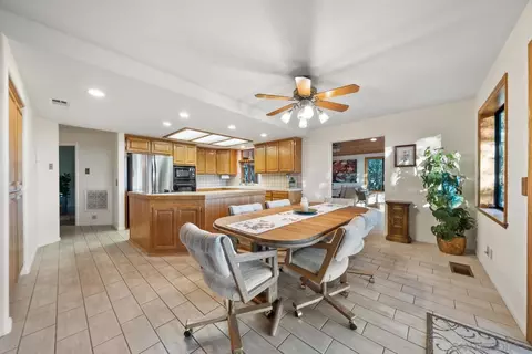 Dining - 4641 Luneta Vw, Julian, CA 92036 photo 3 of 7