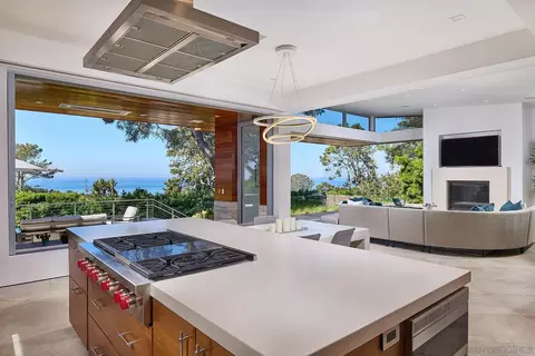 Kitchen - 116 Nob Ave, Del Mar, CA 92014 photo 1 of 3