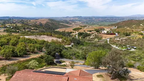 View/Area - 32721 Mountain View Rd, Bonsall, CA 92003 photo 1 of 5