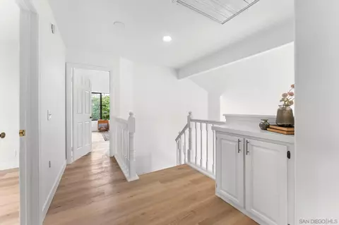 Entry Way - 1402 Broken Arrow, Fallbrook, CA 92028 photo 5 of 6
