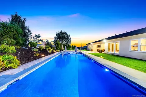 21992 Wilgen Rd, Escondido, CA 92029