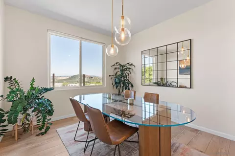 Dining - 3722 Sandpoint, Carlsbad, CA 92010 photo 1 of 1