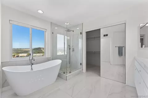 Bath - 3722 Sandpoint, Carlsbad, CA 92010 photo 2 of 6