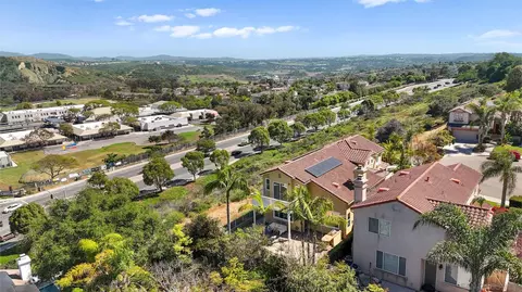 View/Area - 3722 Sandpoint, Carlsbad, CA 92010 photo 8 of 9