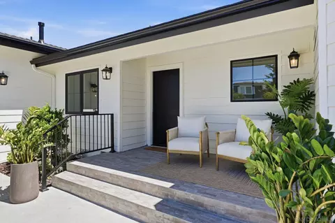 Exterior - 701 Balboa Ave, Coronado, CA 92118 photo 10 of 10