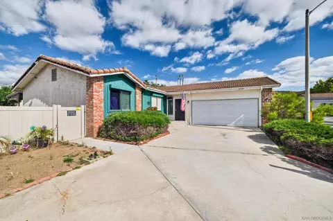 8529 Snow White Dr, El Cajon, CA 92021