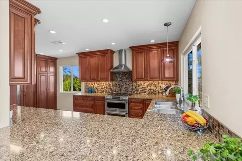 Kitchen - 2185 Estela Dr, El Cajon, CA 92020 photo 2 of 5