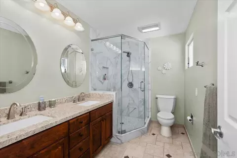 Bath - 2185 Estela Dr, El Cajon, CA 92020 photo 1 of 2