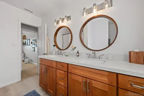 Bath - 3960 Apore St, La Mesa, CA 91941 photo 1 of 4