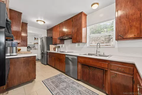 Kitchen - 3960 Apore St, La Mesa, CA 91941 photo 4 of 4