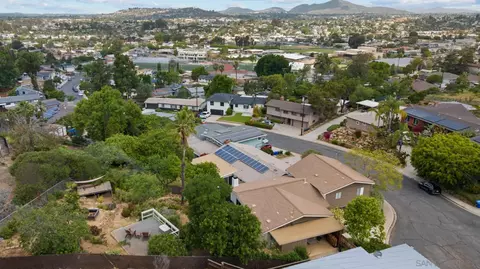 View/Area - 3960 Apore St, La Mesa, CA 91941 photo 3 of 5