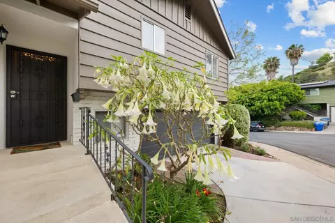 Exterior - 3960 Apore St, La Mesa, CA 91941 photo 2 of 9